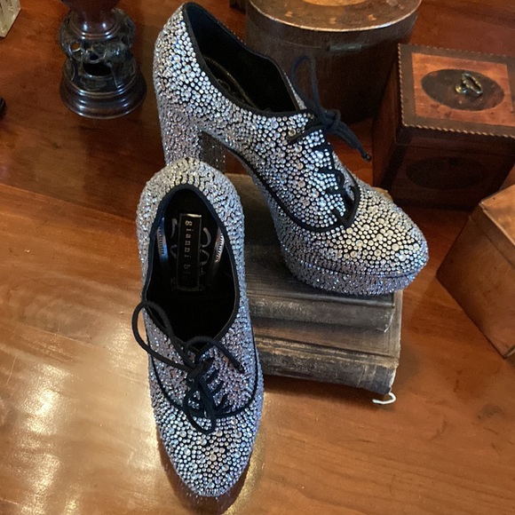 Gianni Bini 20th Anniversary Collection Keevie Bling Rhinestone Platform Shoes - Picture 11 of 11